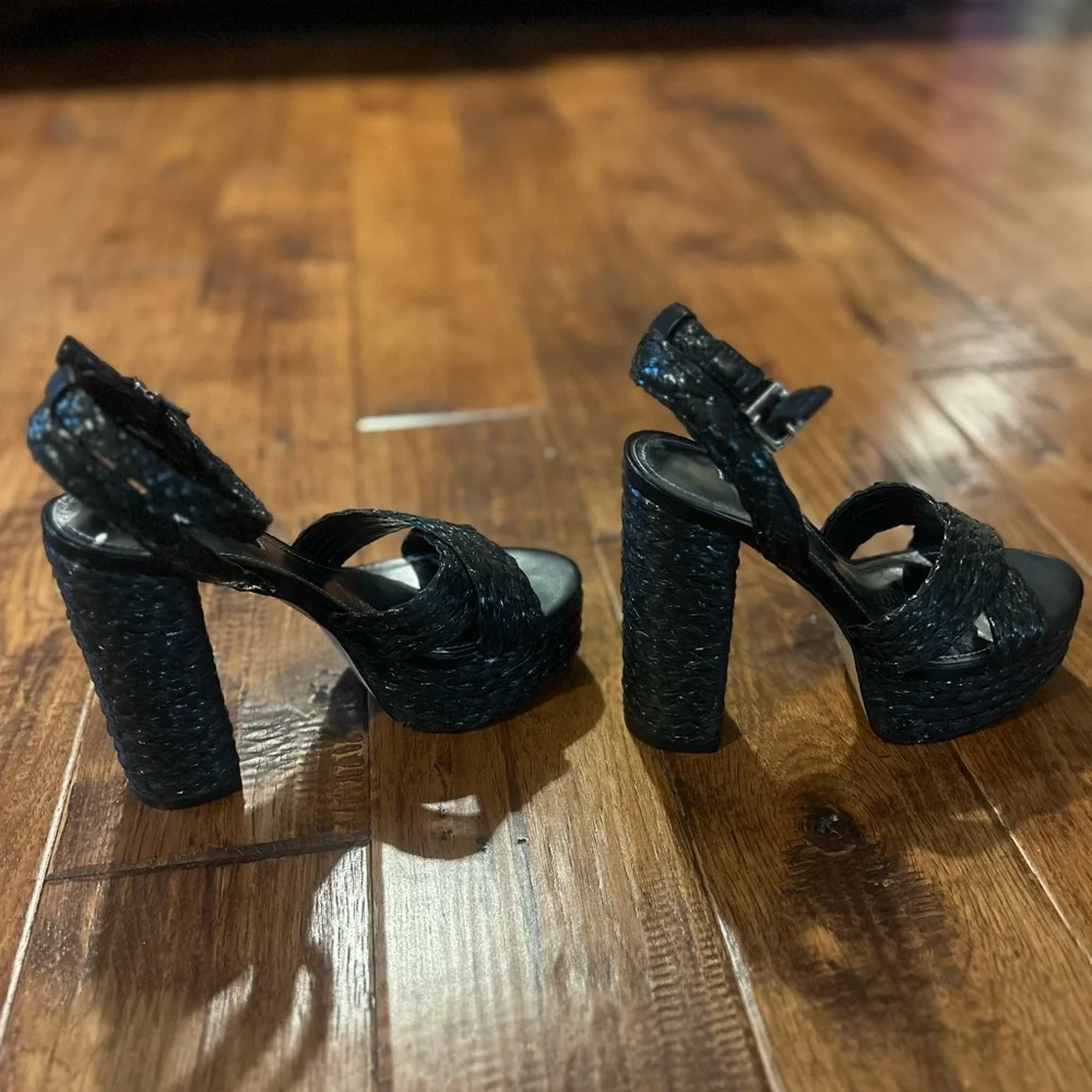 Nine West Hadyn Platform Sandal